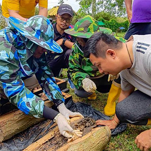 Promoting Stingless Bee Project with Jabatan Pertanian Malaysia